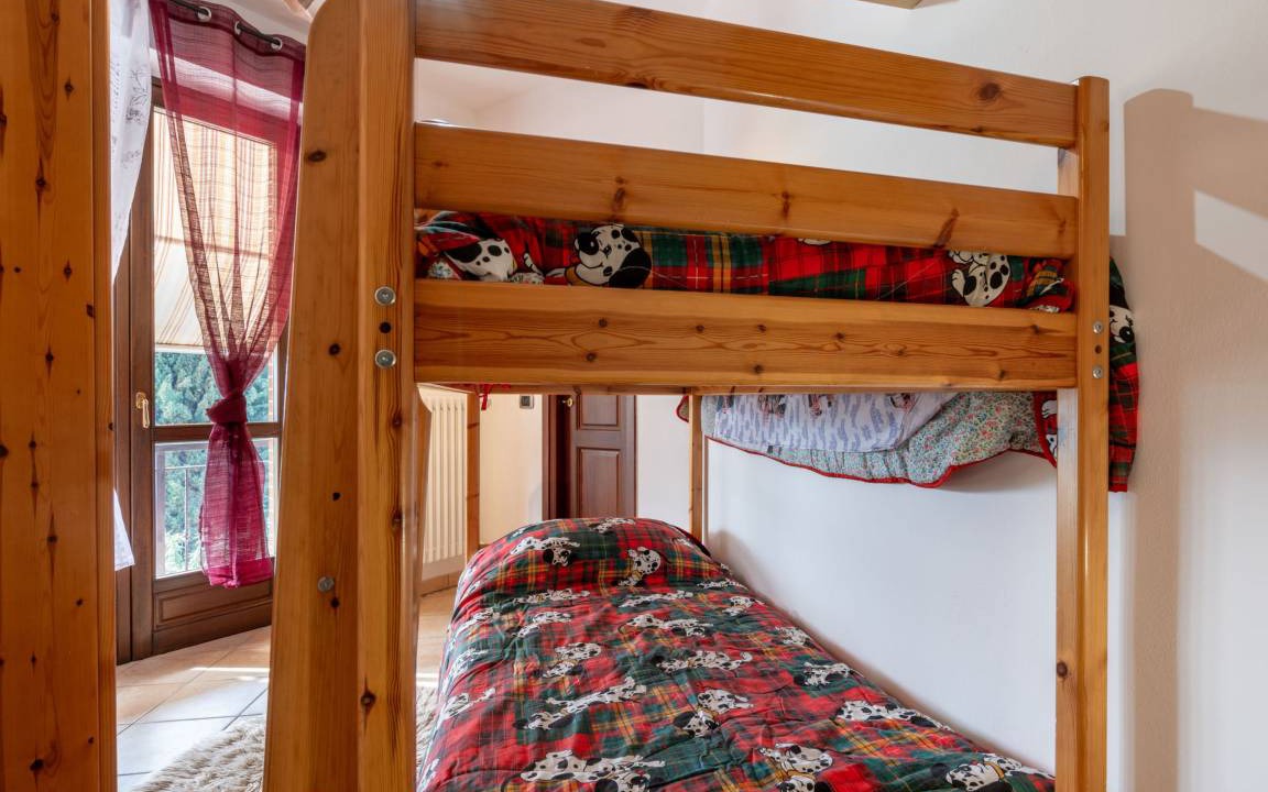 Photo of Bedroom in Montegrosso dʼAsti