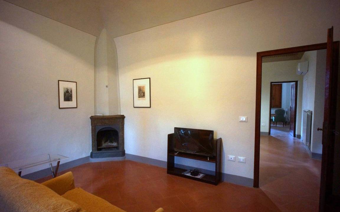 Photo of Others in Volterra