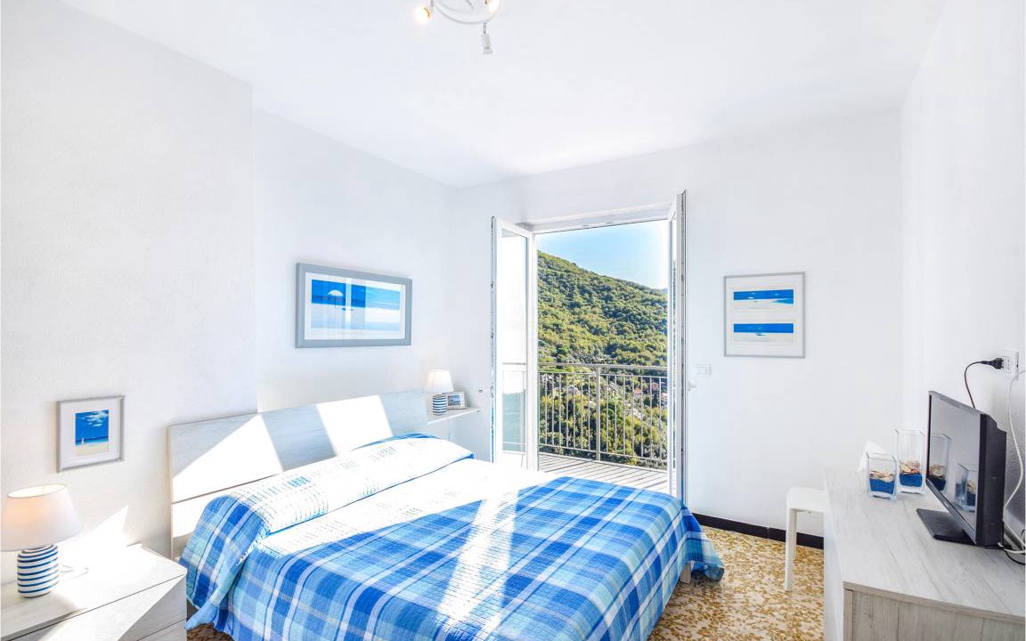 Photo of Others in Recco