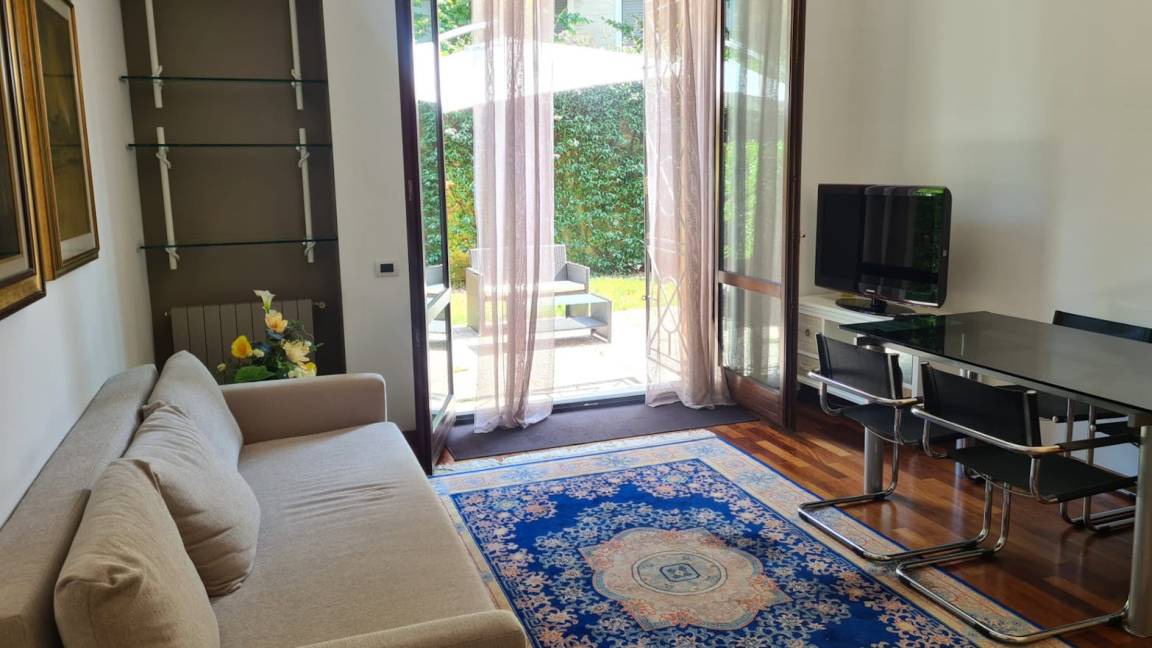 Photo of Livingroom in Monza