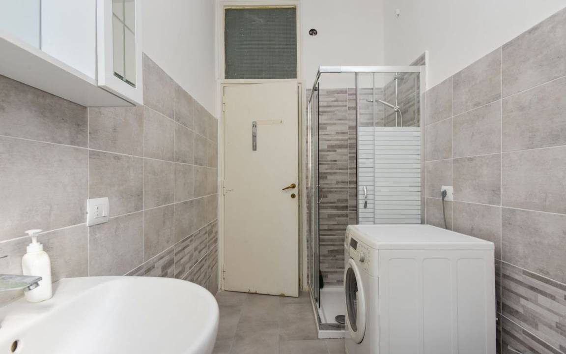 Photo of Bathroom in Universita