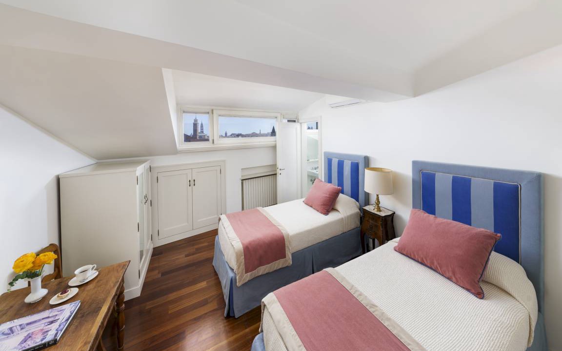 Photo of Bedroom in Dorsoduro