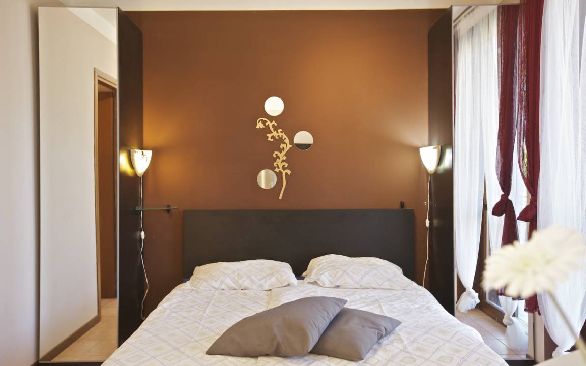 Photo of Bedroom in Maccagno con Pino e Veddasca