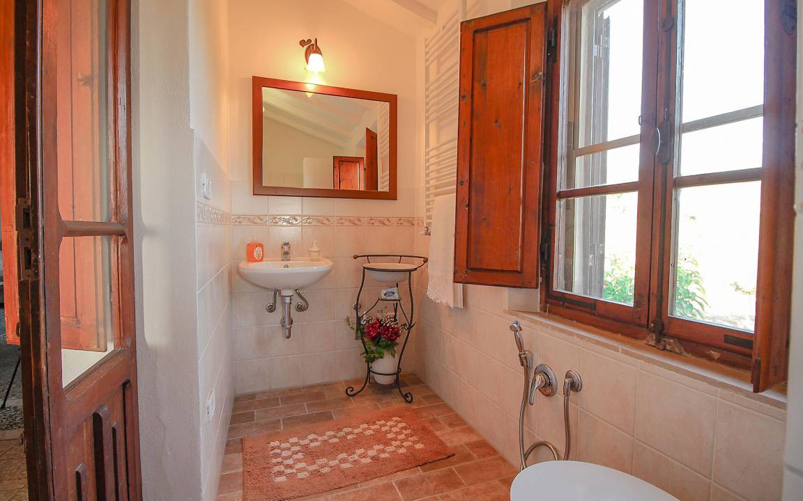Photo of Bathroom in Scansano