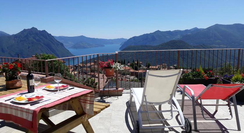 Photo of Patio Balcony in Bossico