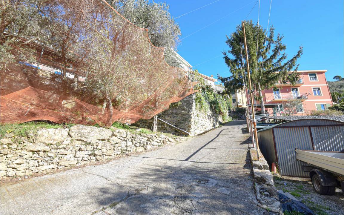 Photo of Others in Recco