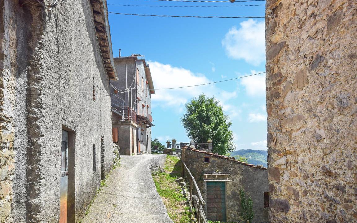 Photo of Buildings in San Rocco in Turrite
