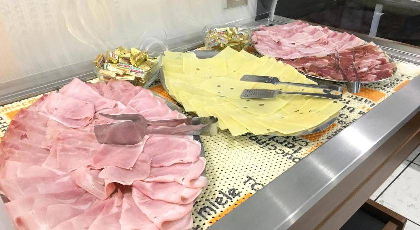Photo of Kitchen in Lonate Pozzolo