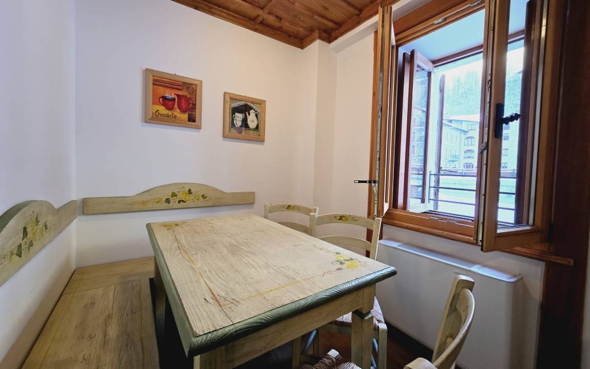 Photo of Others in Prese-Montone
