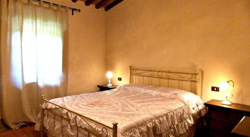 Photo of Bedroom in Dicomano
