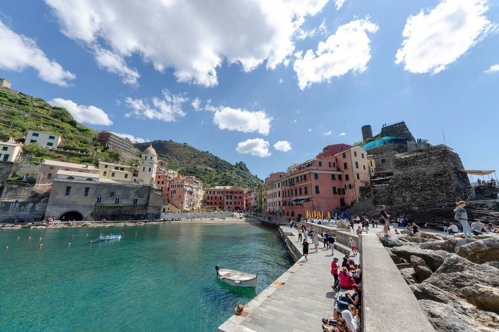 Photo of Others in Vernazza