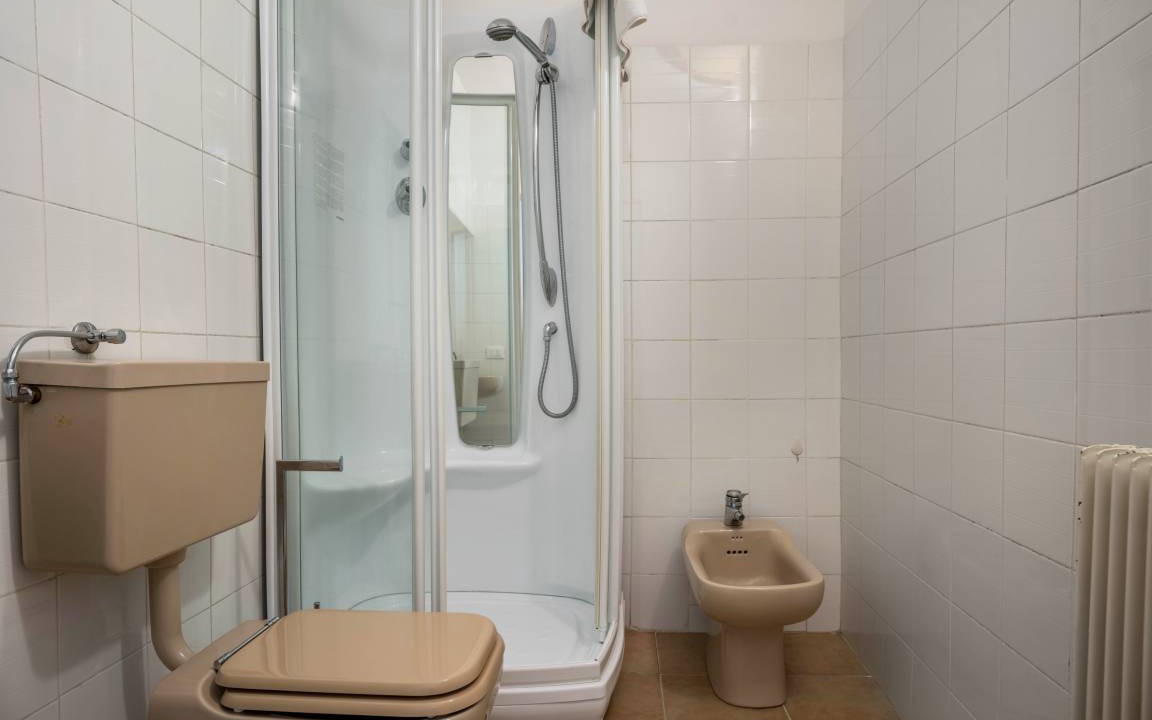 Photo of Bathroom in Denno
