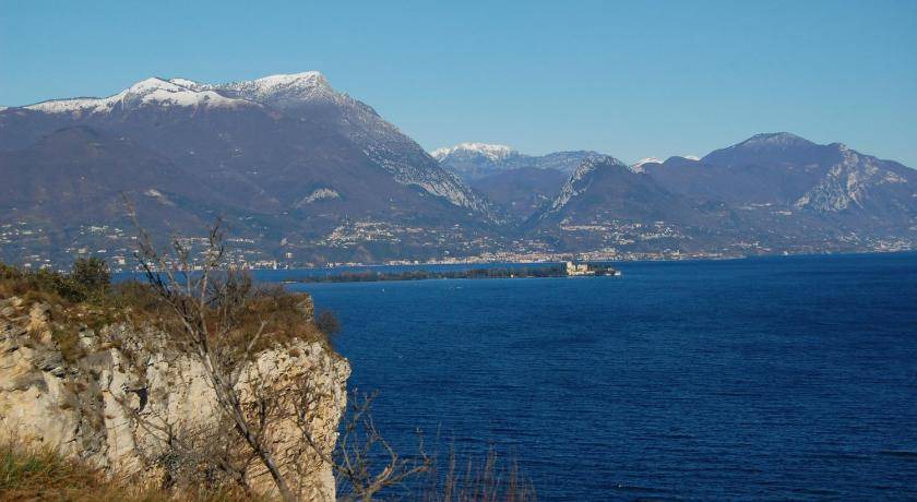Photo of Others in Crociale