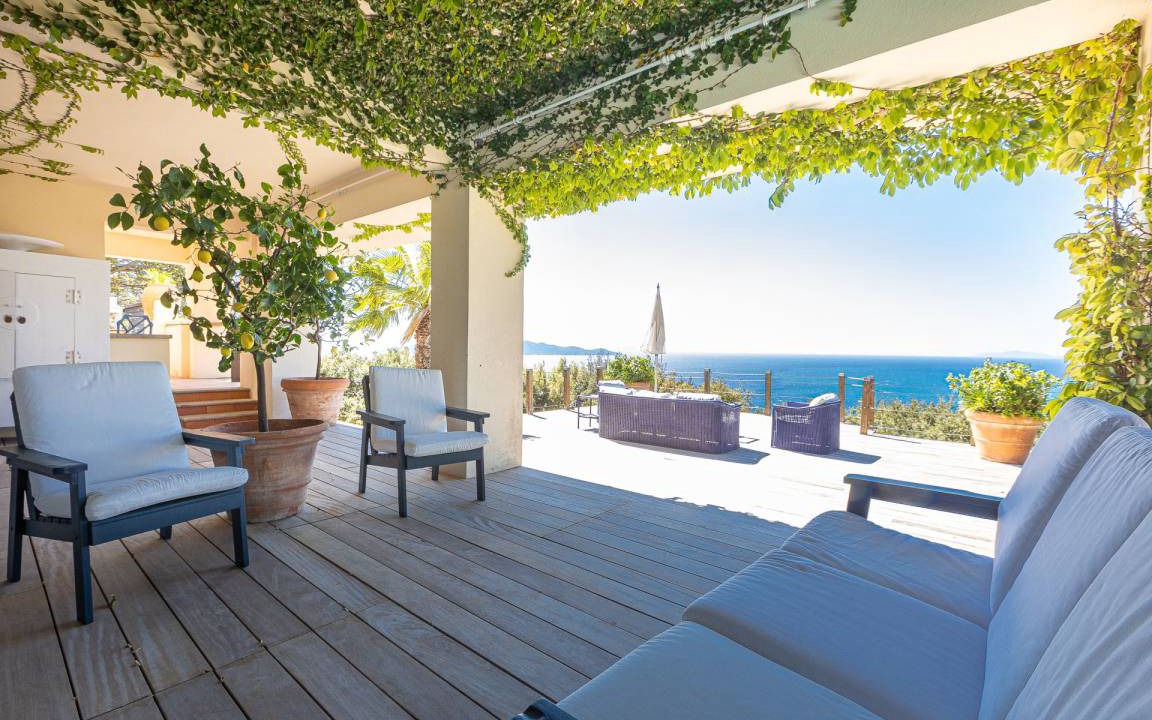 Photo of Patio Balcony in Cala Piccola