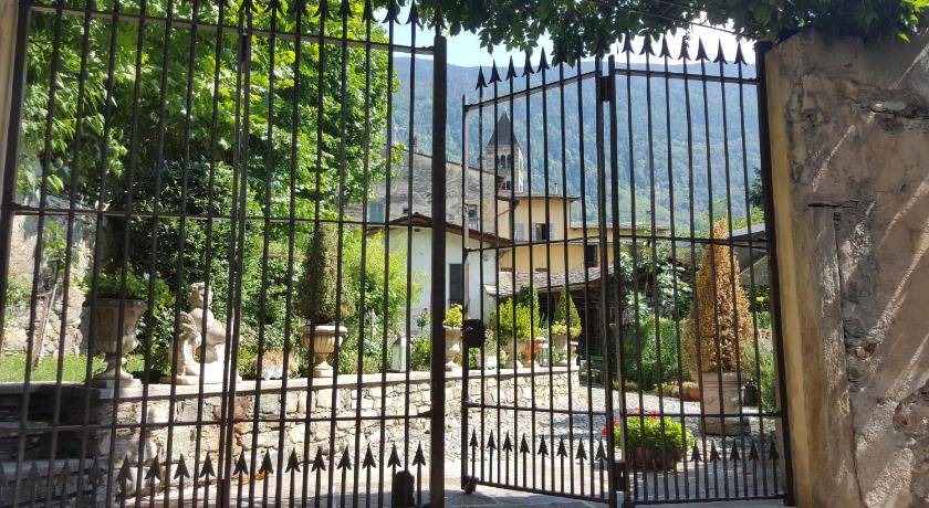 Photo of Others in Tirano