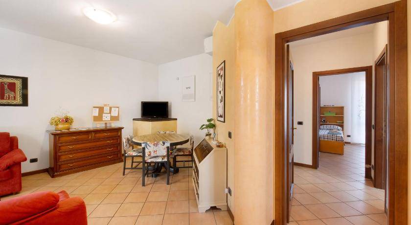 Photo of Others in Osio Sotto