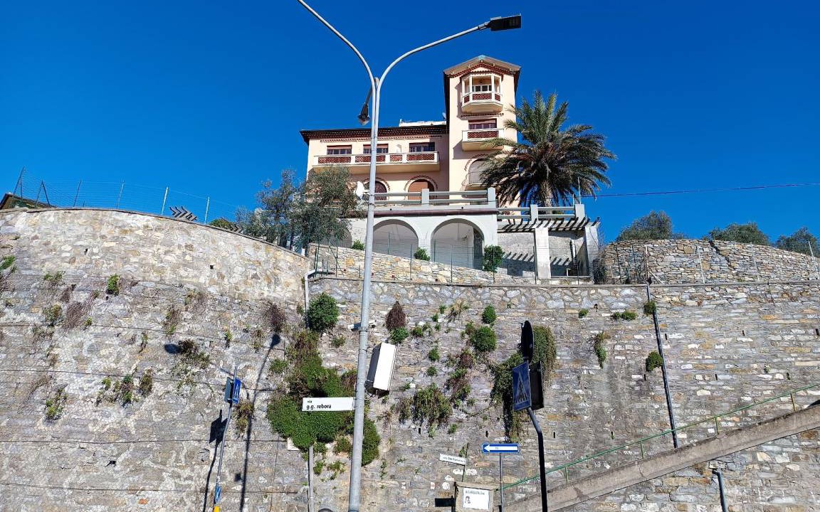 Photo of Others in Recco