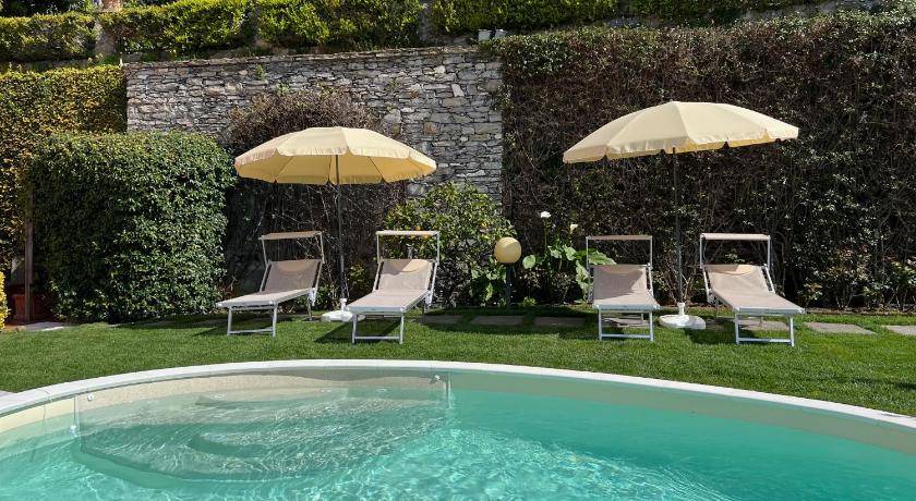 Photo of Others in Recco