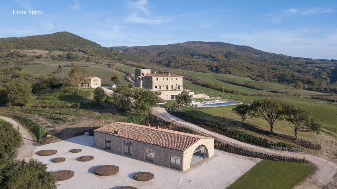 Photo of Buildings in Radicondoli