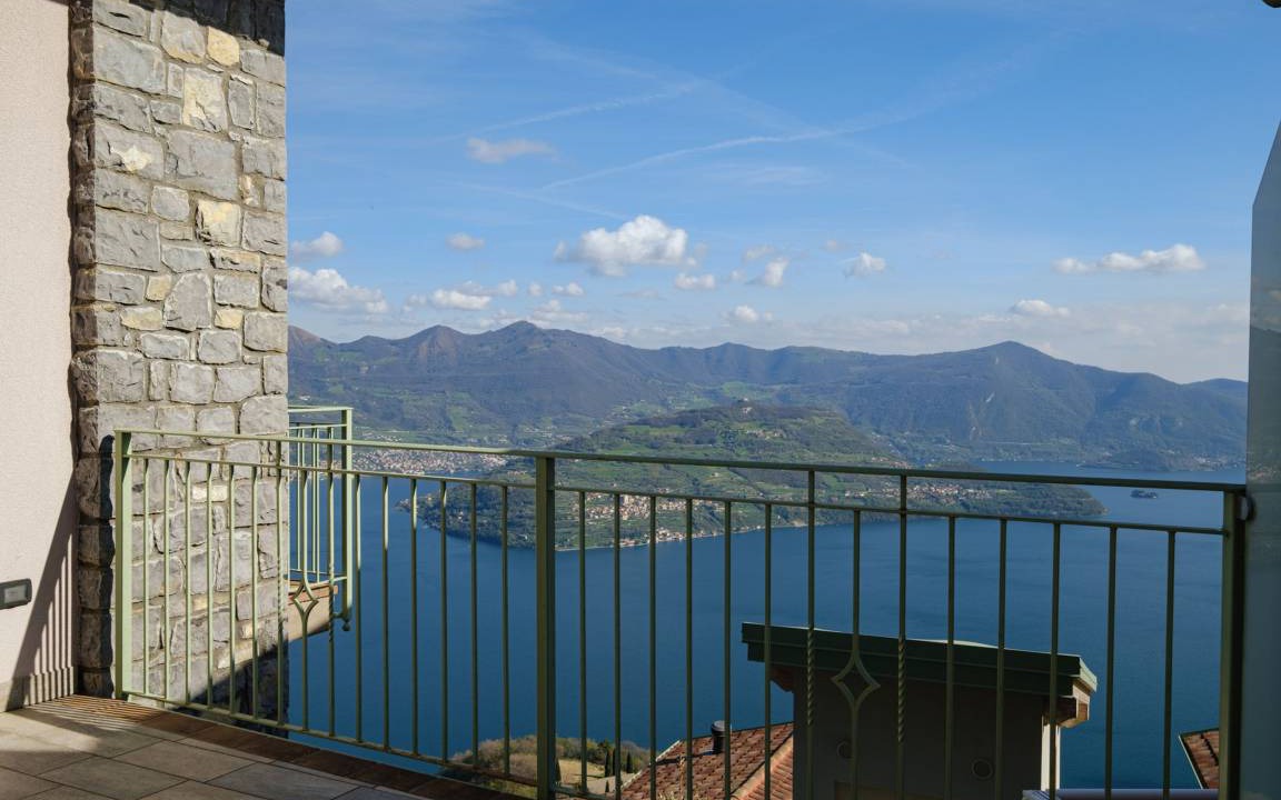 Photo of Patio Balcony in Plassi