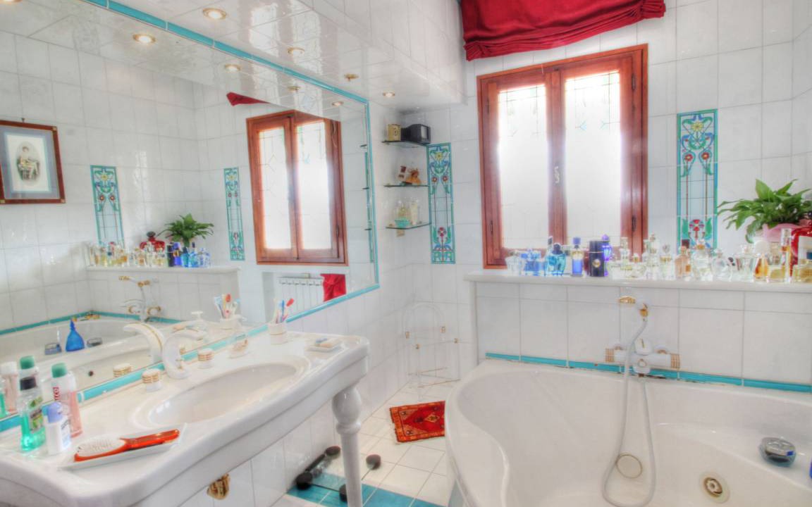 Photo of Bathroom in San Momme