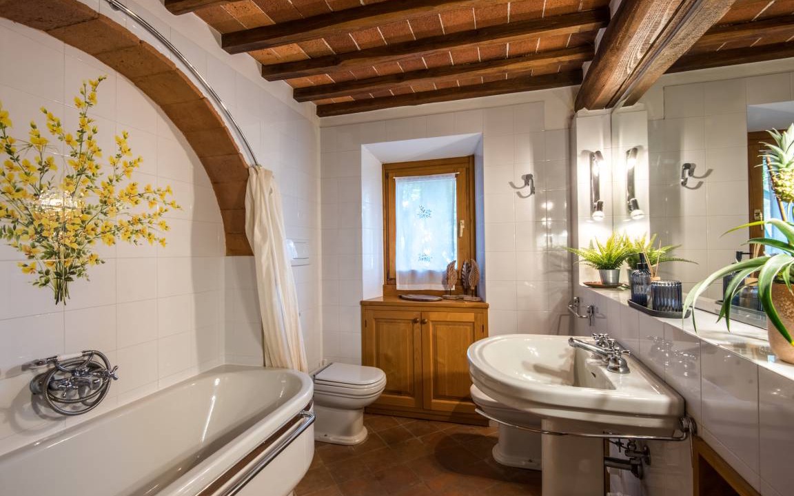 Photo of Bathroom in Vertine
