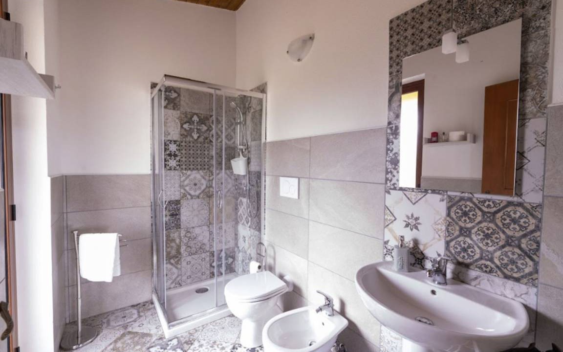 Photo of Bathroom in Zambrone