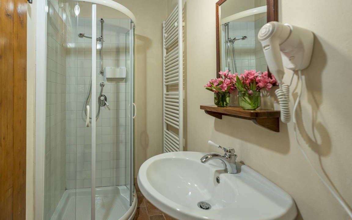 Photo of Bathroom in Cortona