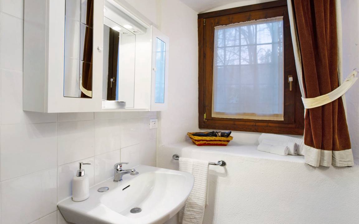 Photo of Bathroom in Saint Maurice