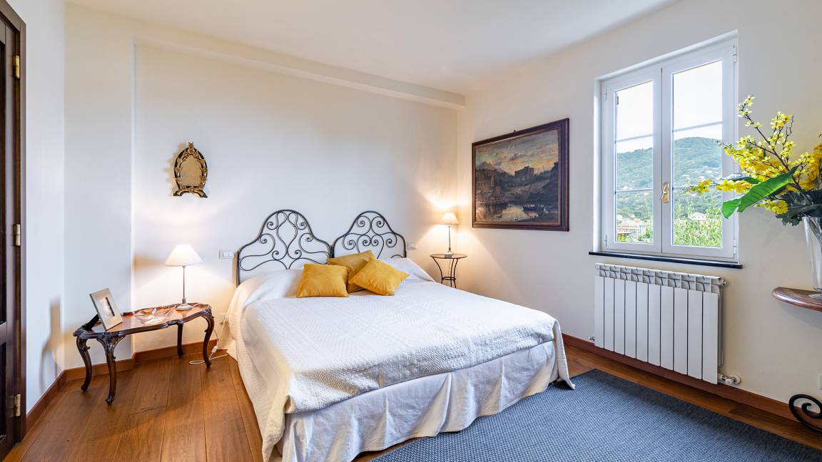 Photo of Bedroom in Recco