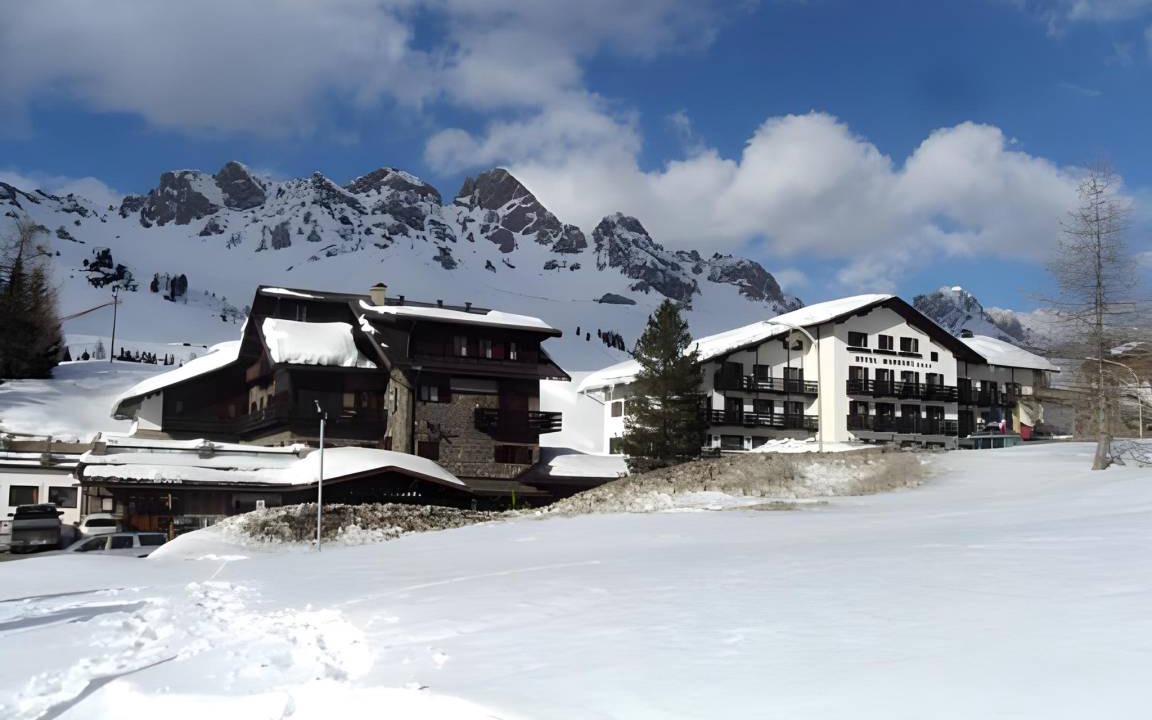 Photo of Others in San Pellegrino Pass