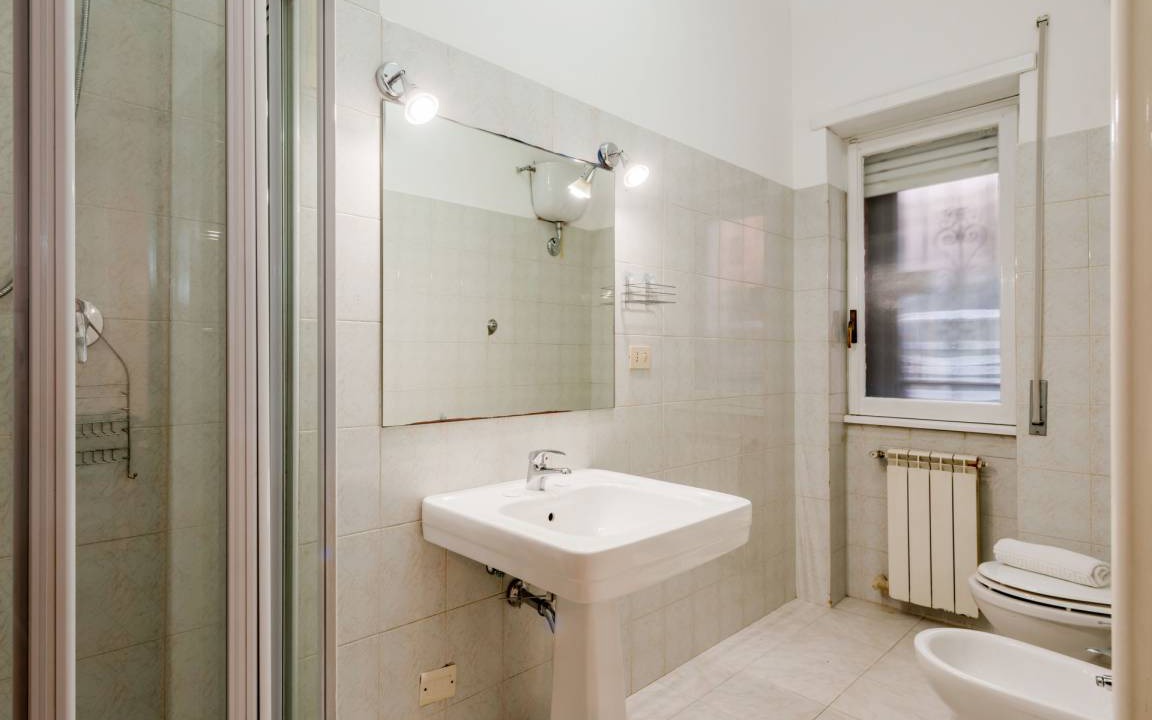 Photo of Bathroom in Quartiere XXVIII Monte Sacro Alto