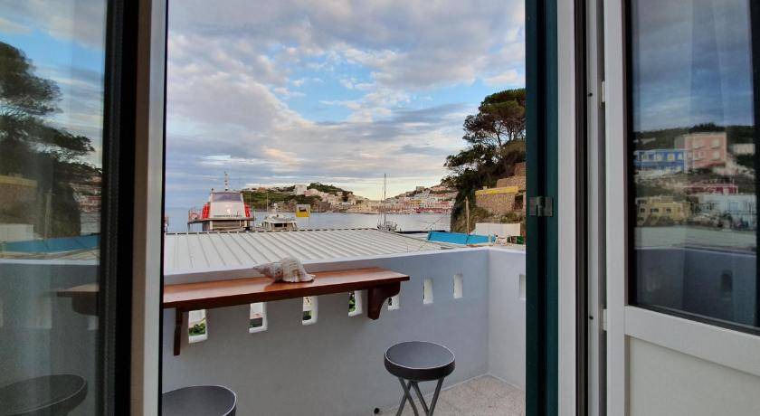 Photo of Patio Balcony in Ponza