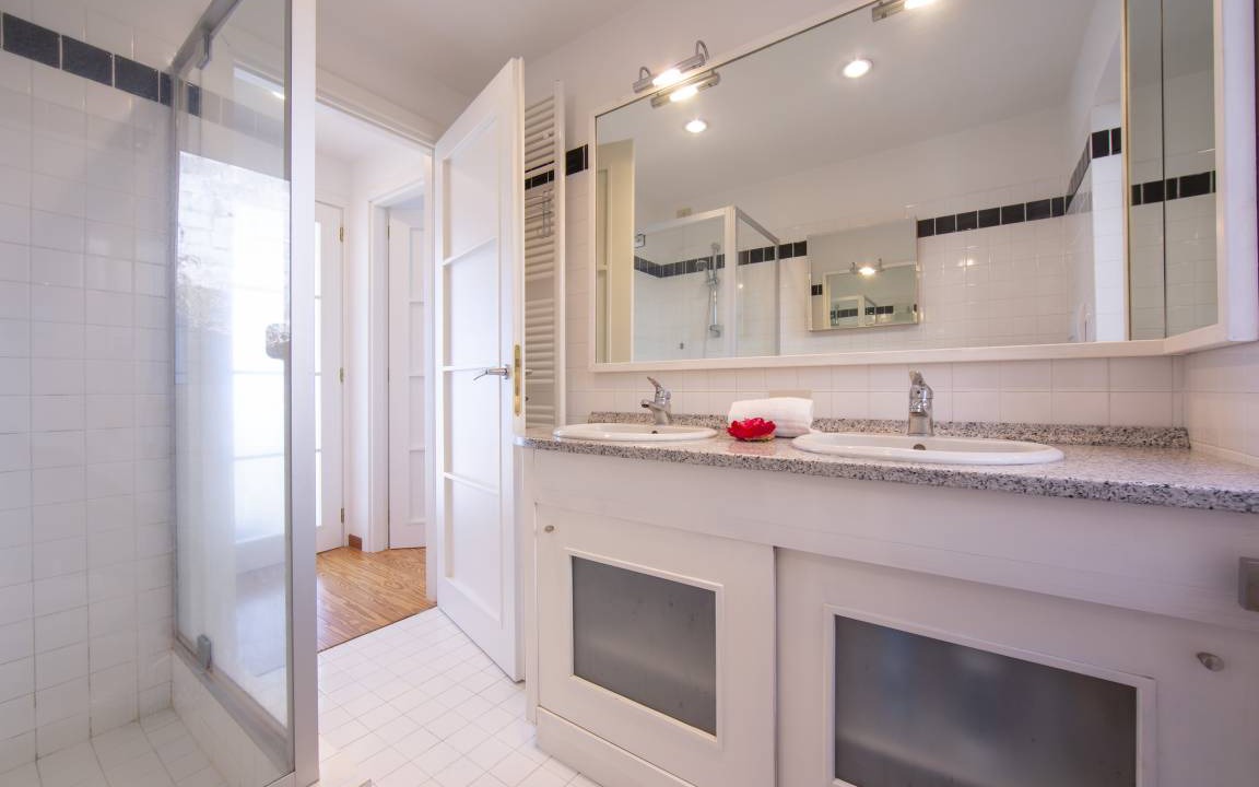 Photo of Bathroom in Pollino
