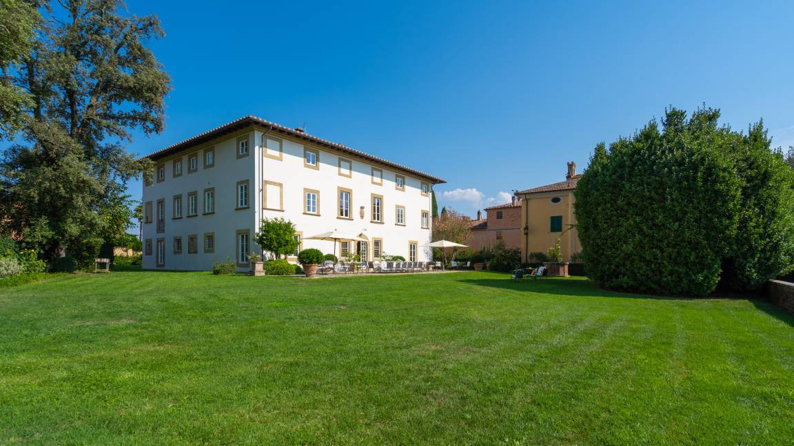 Photo of Buildings in Peccioli