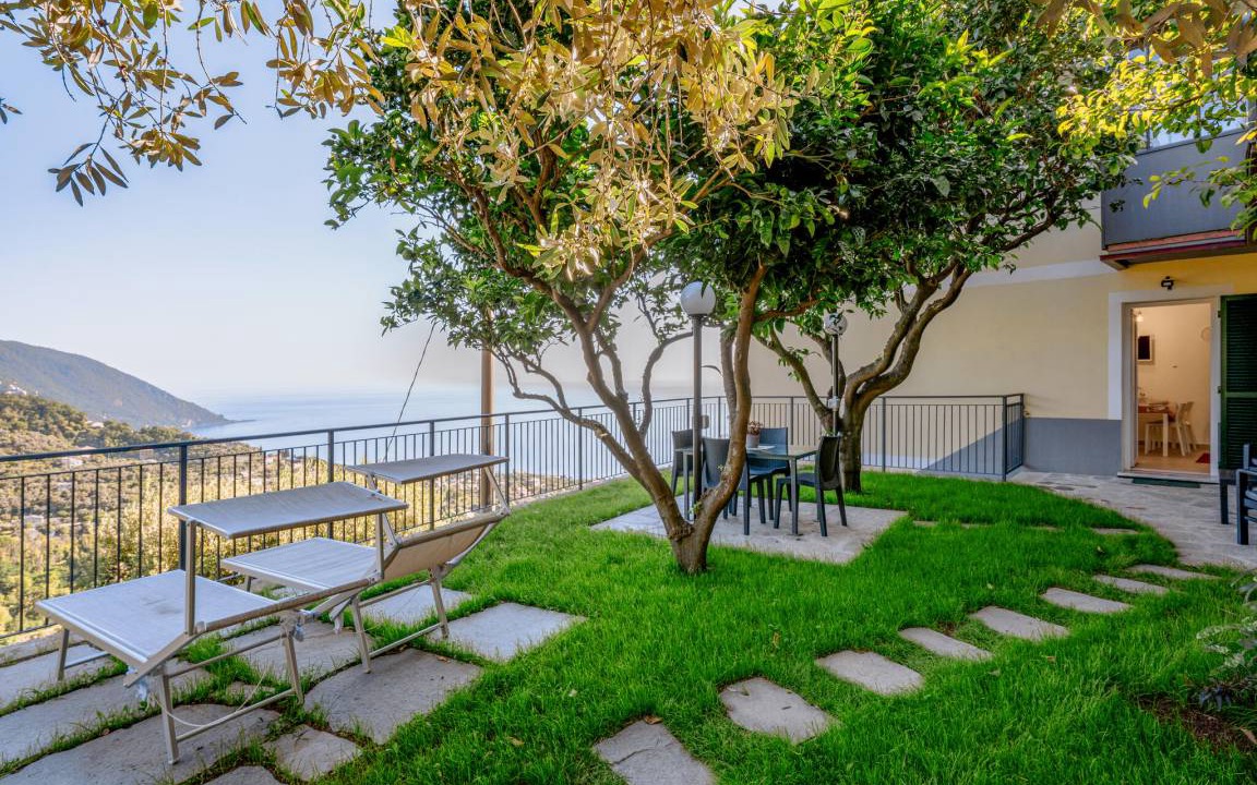 Photo of Others in Recco