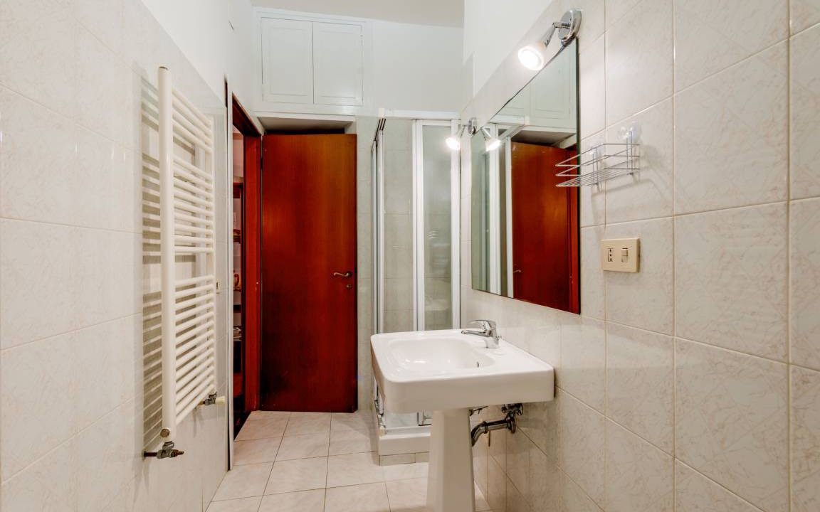 Photo of Bathroom in Quartiere XXVIII Monte Sacro Alto