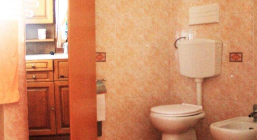 Photo of Bathroom in Montano Antilia