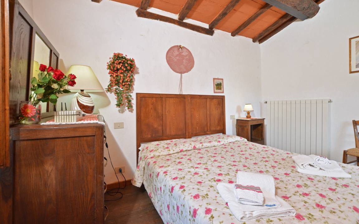 Photo of Bedroom in Castiglione di Garfagnana