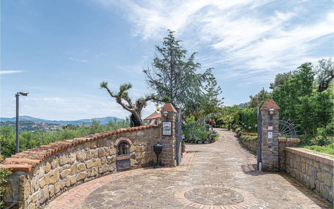 Photo of Others in Laureana Cilento