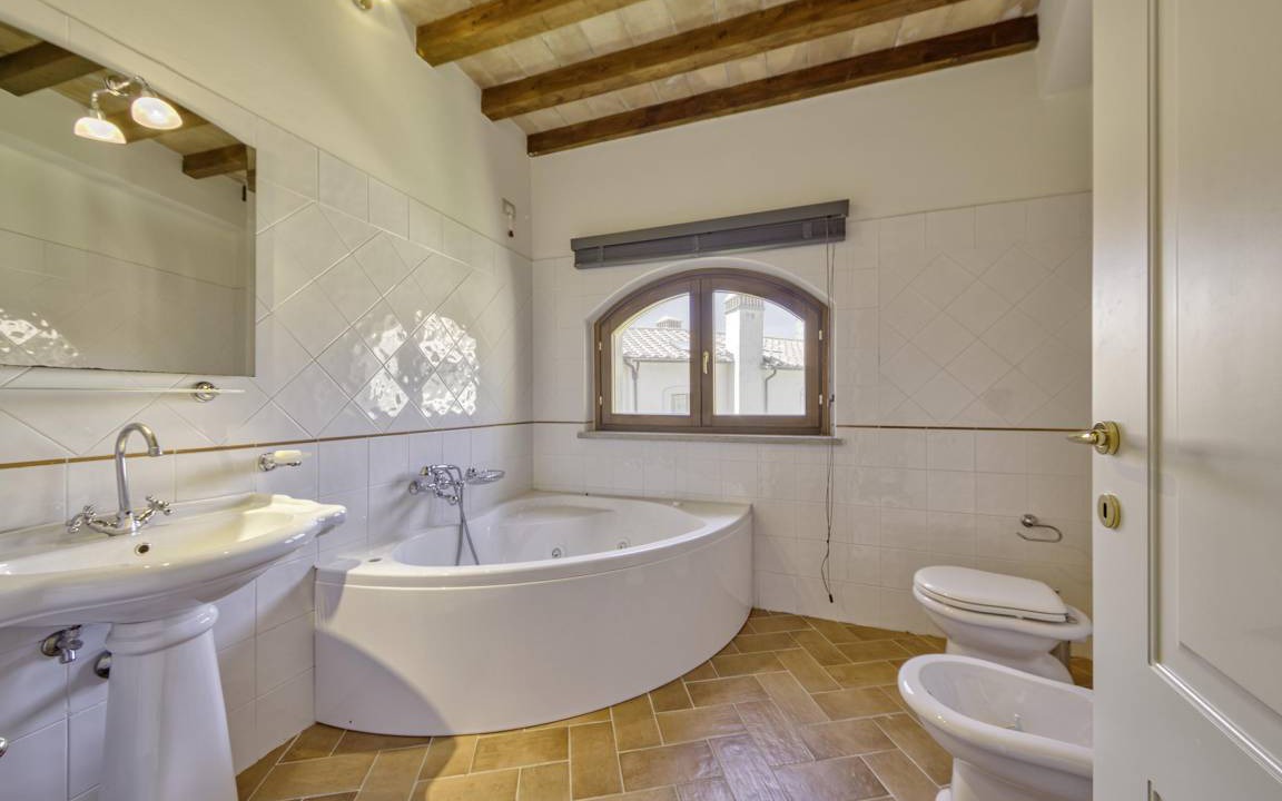 Photo of Bathroom in Ficulle