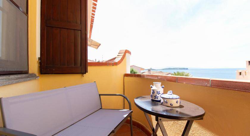 Photo of Patio Balcony in Funtana Meiga