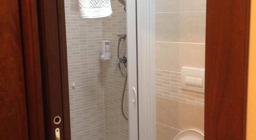 Photo of Bathroom in Santo Stefano di Sessanio