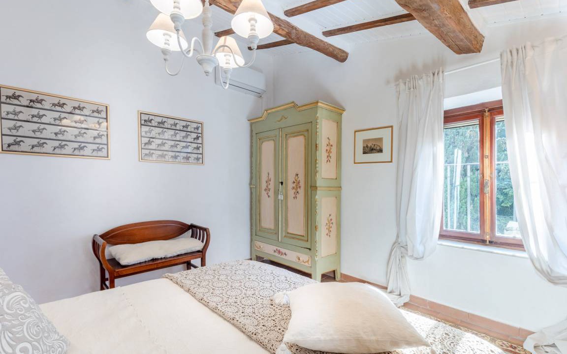 Photo of Bedroom in Vorno