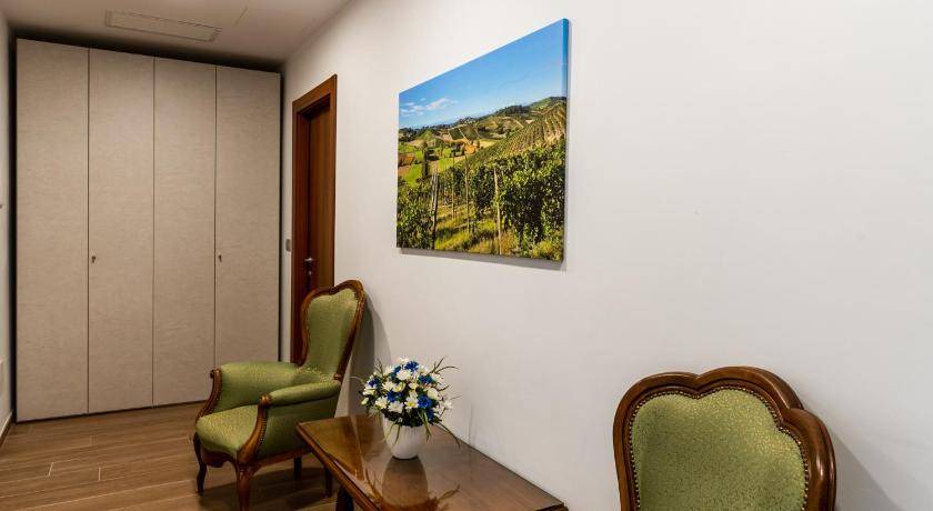 Photo of Others in Montegrosso dʼAsti