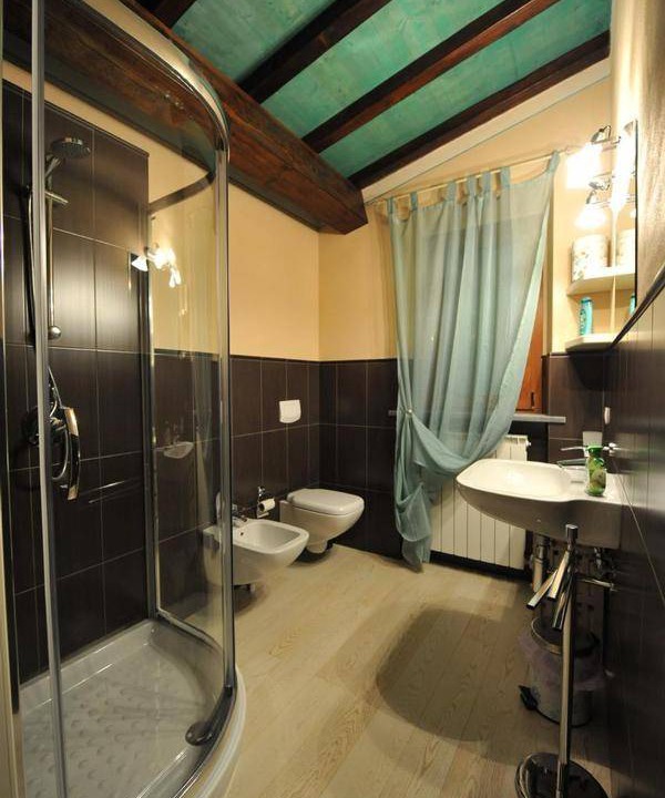 Photo of Bathroom in Gallicano