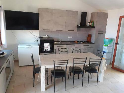 Photo of Kitchen in Funtana Meiga