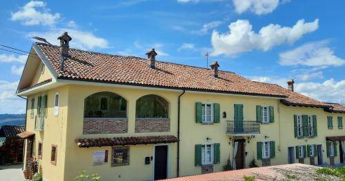 Photo of Others in Barbaresco