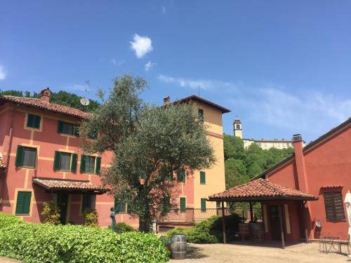 Photo of Others in Serralunga di Crea