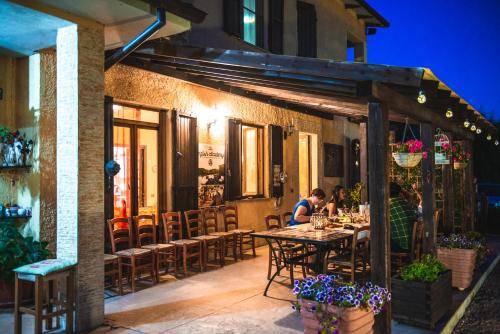 Photo of Others in San Brizio